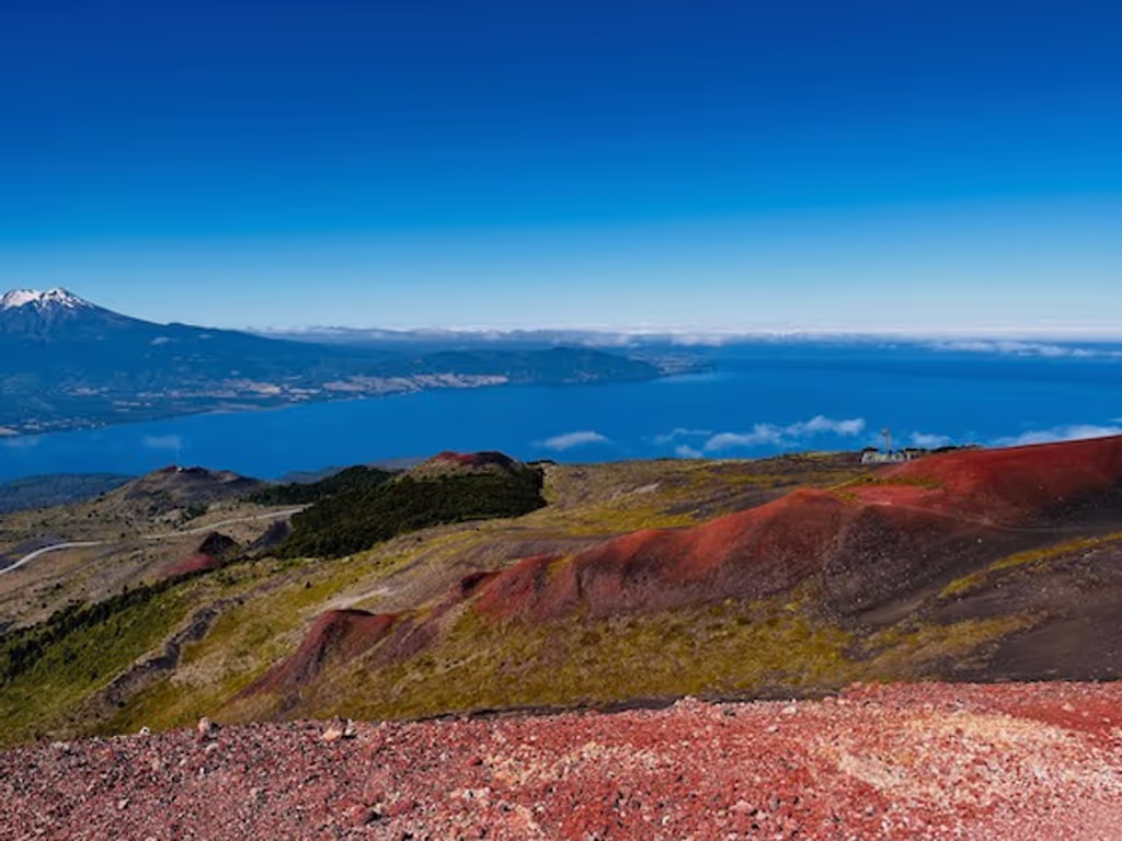 Puerto Varas Private Tour - Red Crater. by  Patagonia trails.