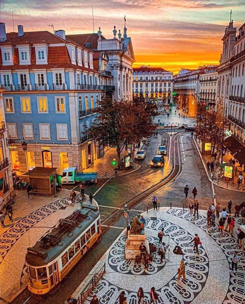Lisbon Private Tour - Chiado