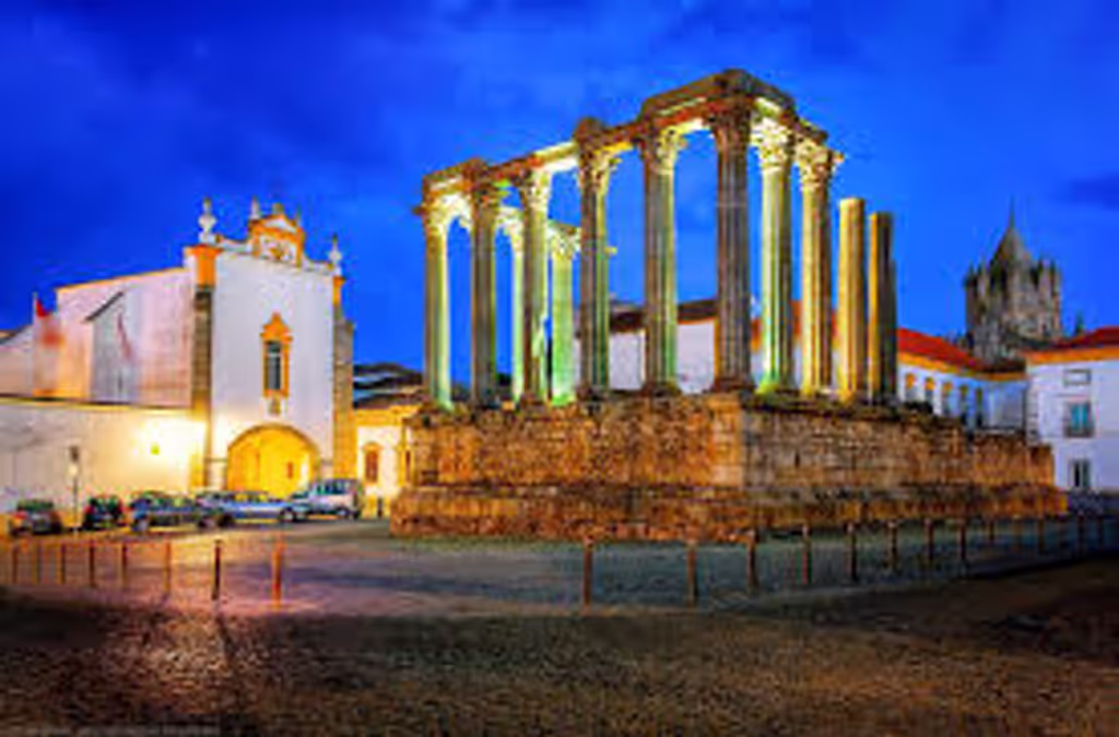 Lisbon Private Tour - Diana Temple at night