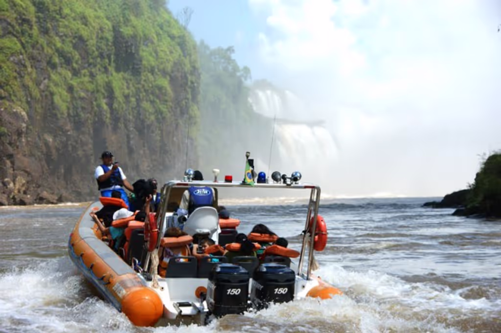 Iguazu Falls (Brazil) Private Tour - 