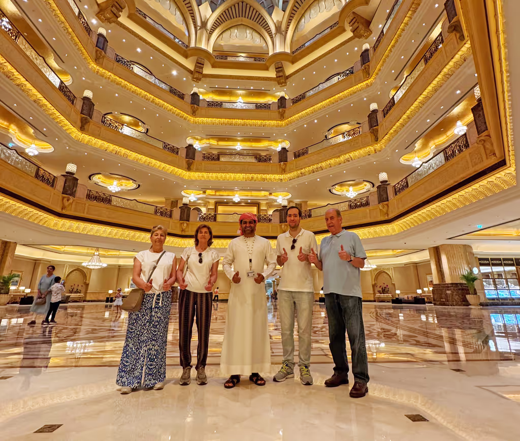 Abu Dhabi Private Tour - Emirates Palace Abu Dhabi