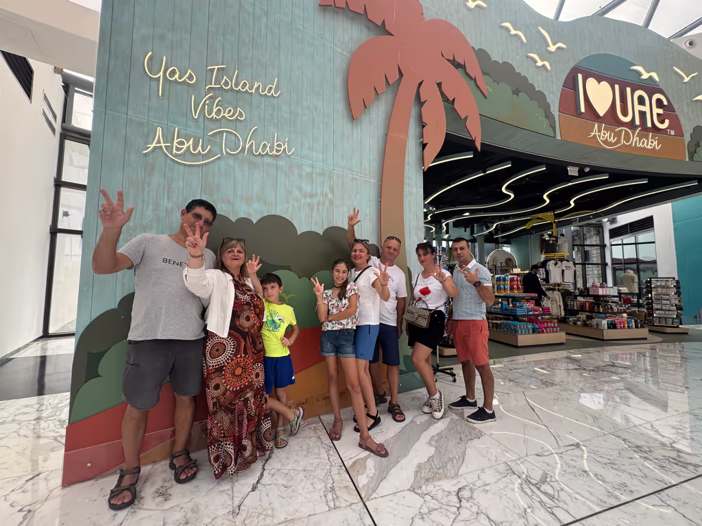 Abu Dhabi Private Tour - Yas Island Abu Dhabi