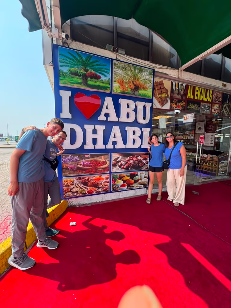 Abu Dhabi Private Tour - Abu Dhabi Dates Market