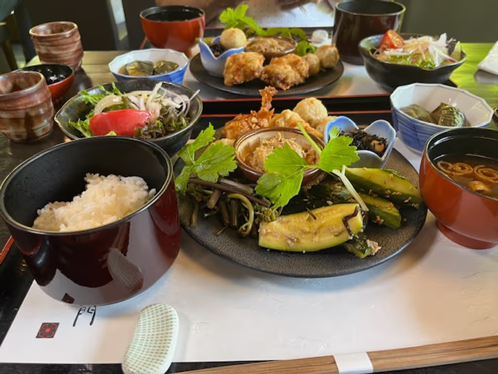 Kyoto Private Tour - This is lunch offered in "Shomon" restaurant