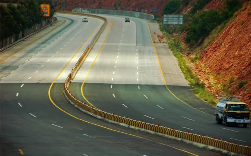 Lahore Private Tour - Swat Motorway