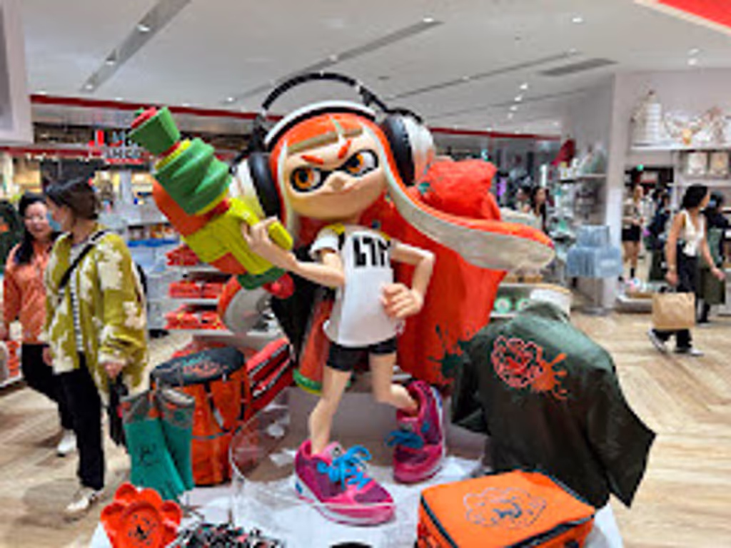 Tokyo Private Tour - Nintendo Store Tokyo