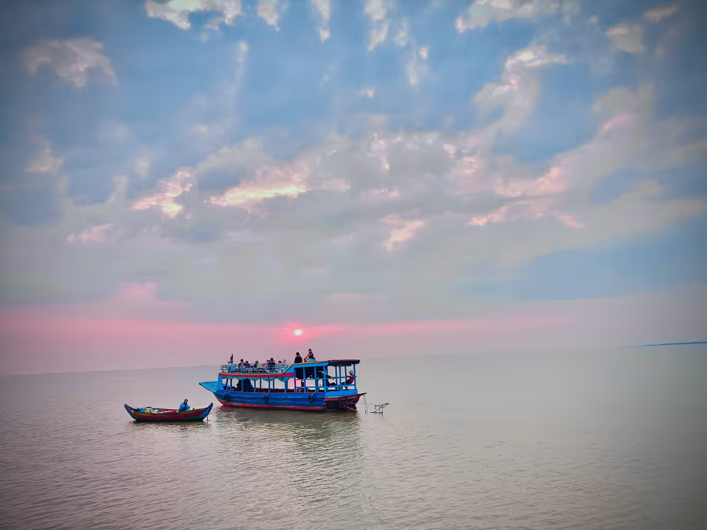 Siem Reap Private Tour - Tonle Sap lake