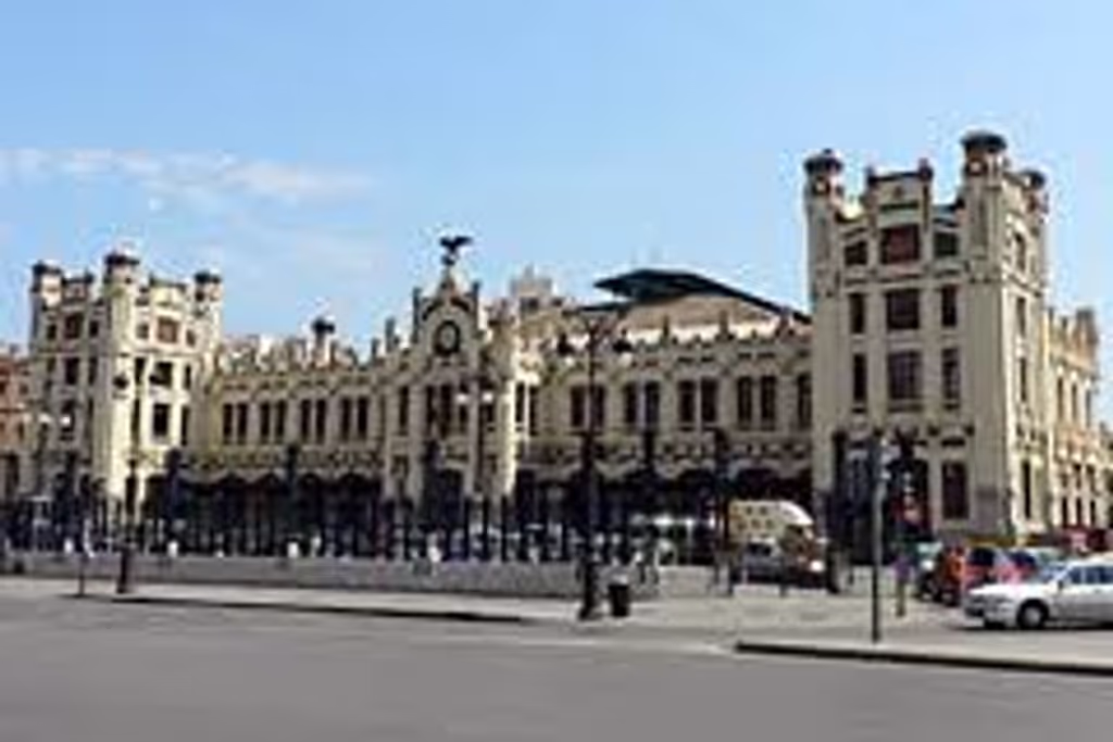 Valencia Private Tour - Estacion de trenes
