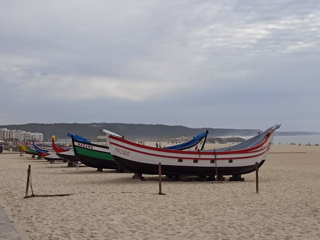 Lisbon Private Tour - Nazaré beach