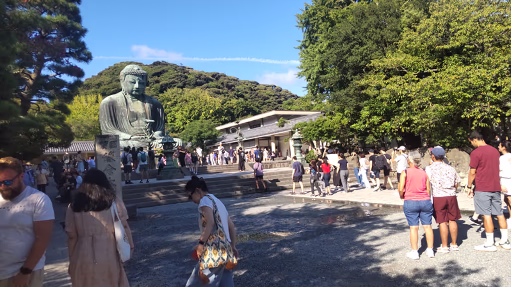 Tokyo Private Tour - The grounds of Kotokuin Temple