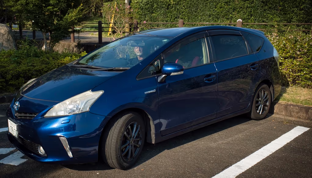 Nagasaki Private Tour - My Prius Alpha car