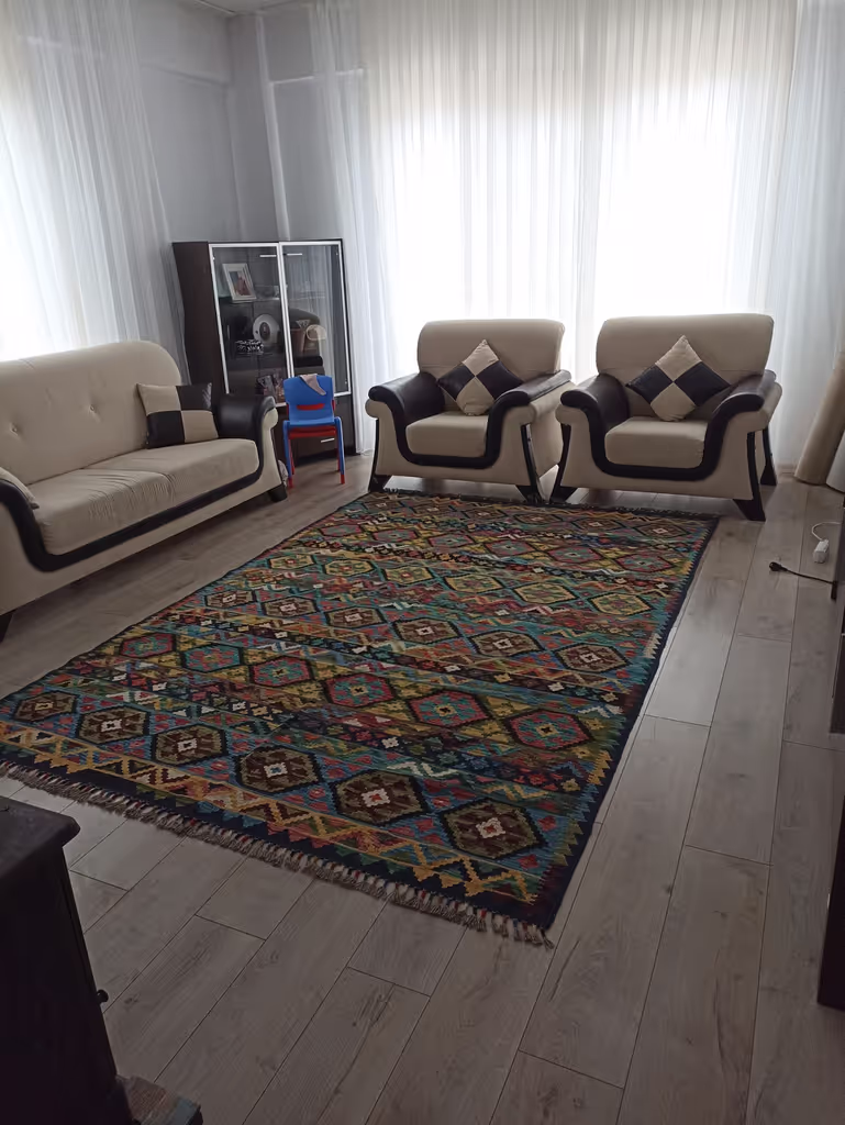 Istanbul Private Tour - Hand made Kilims