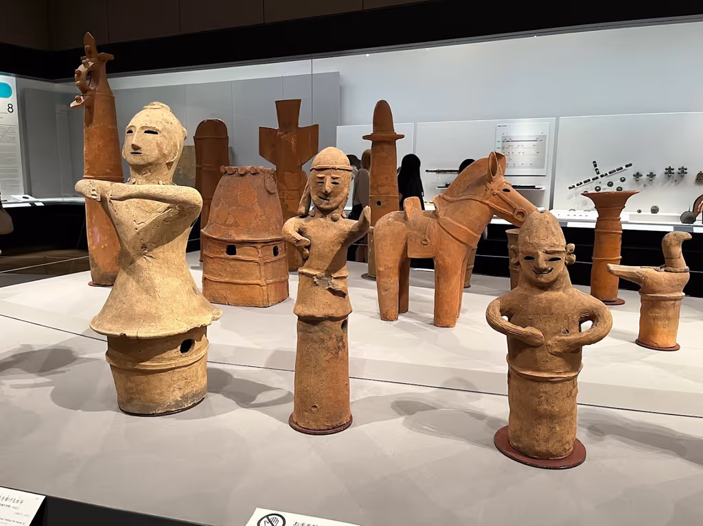 Tokyo Private Tour - Haniwa, ancient clay figures