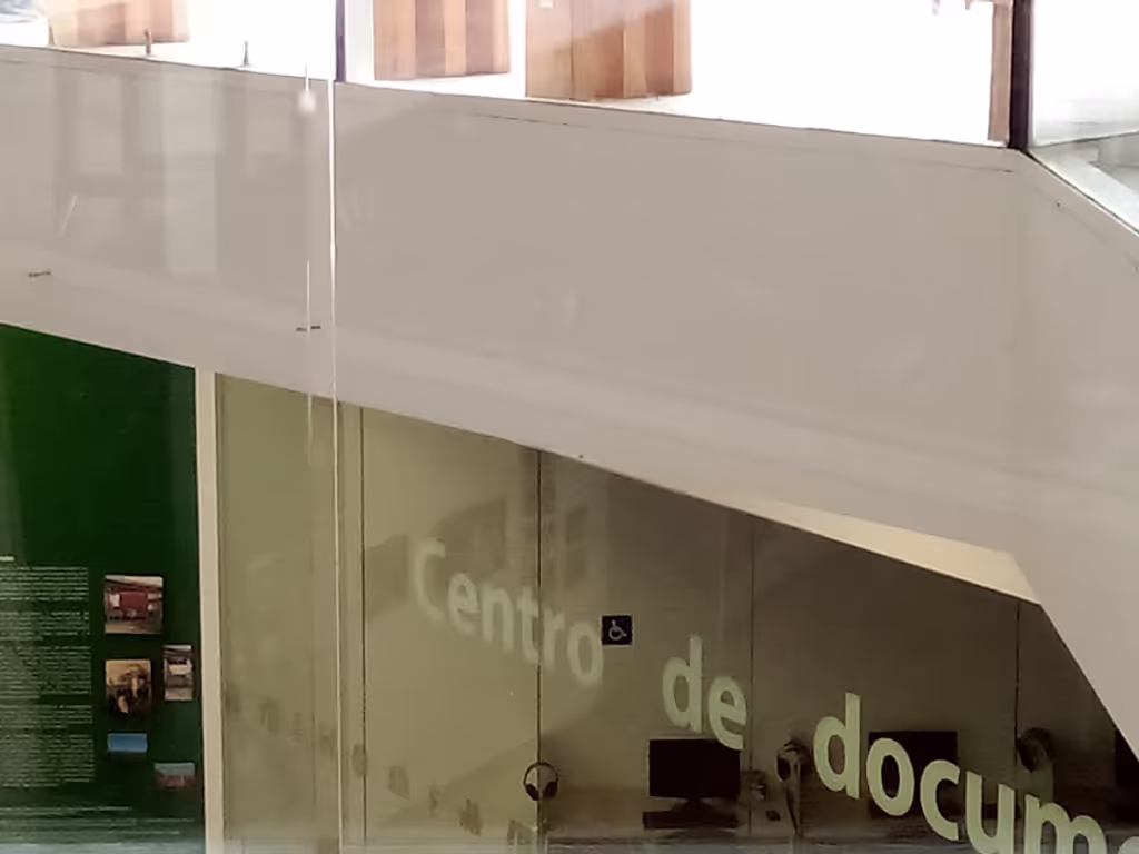 Santiago Private Tour - Museo de la Memoria