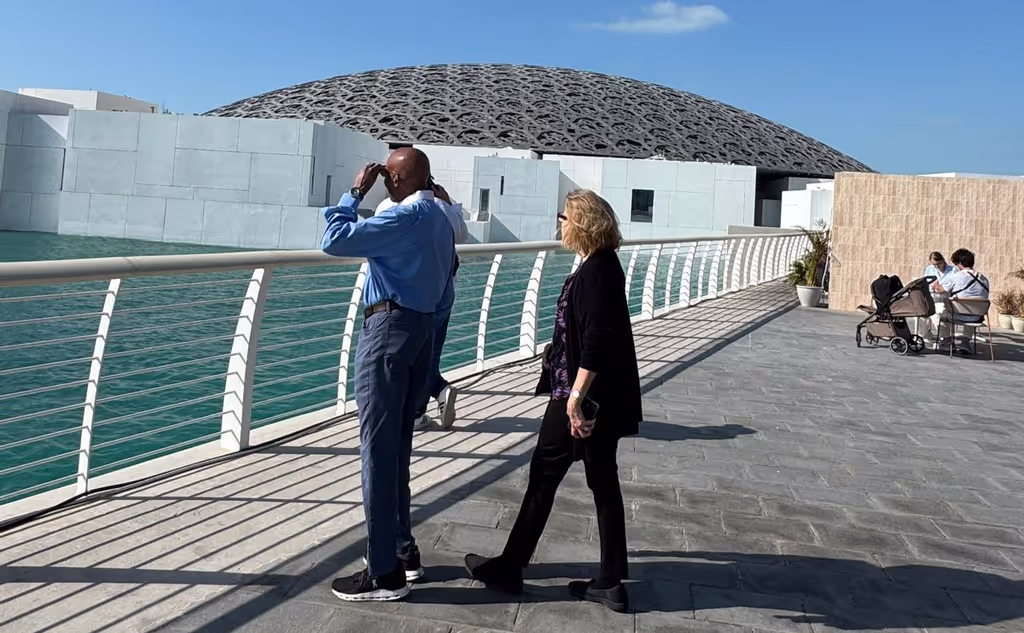 Abu Dhabi Private Tour - Saadiyat Island