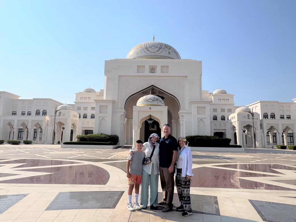 Abu Dhabi Private Tour - Qasr Al Watan