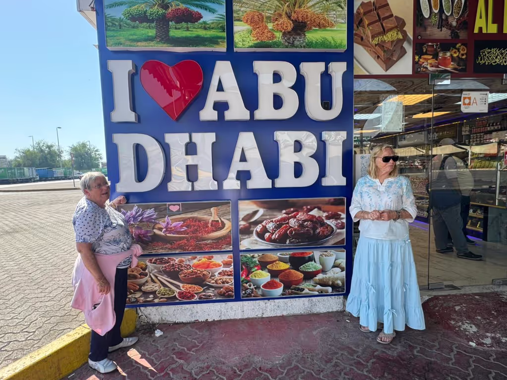 Abu Dhabi Private Tour - Abu Dhabi Dates Market