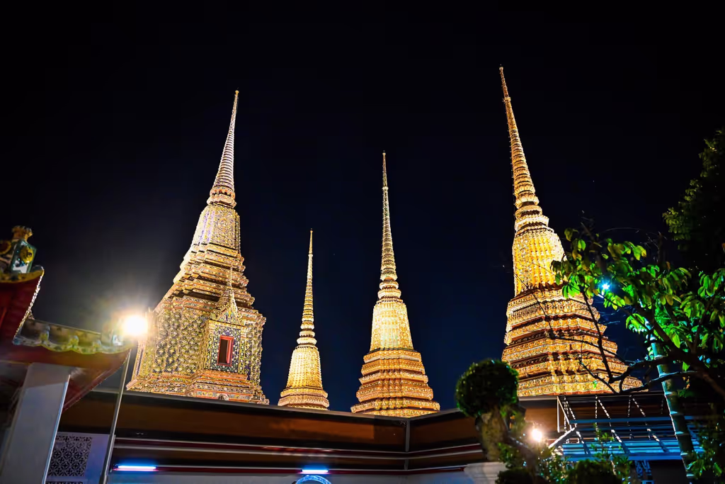 Bangkok Private Tour - Wat Pho (The Temple of the Reclining Buddha)