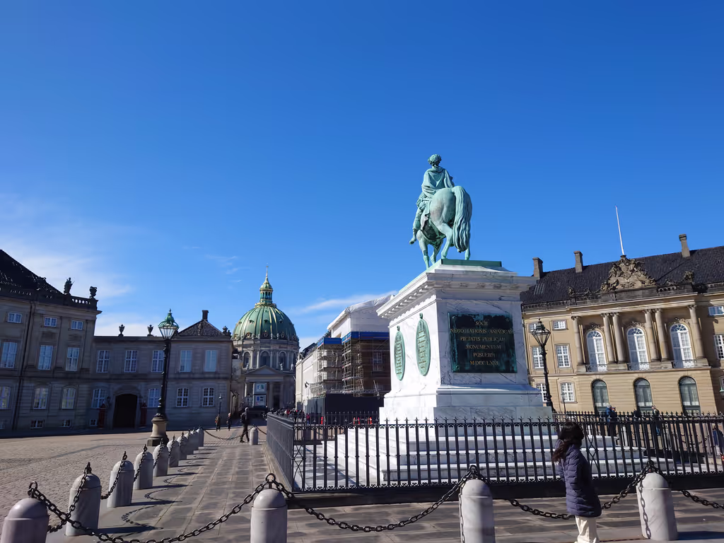 Copenhagen Private Tour - The Royal Palace at Amalienborg