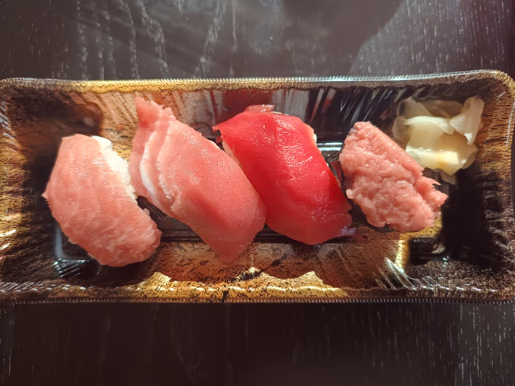 Tokyo Private Tour - Salmon sushi variety