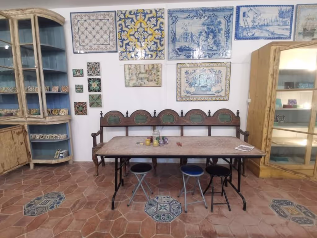 Lisbon Private Tour - Tile Factory