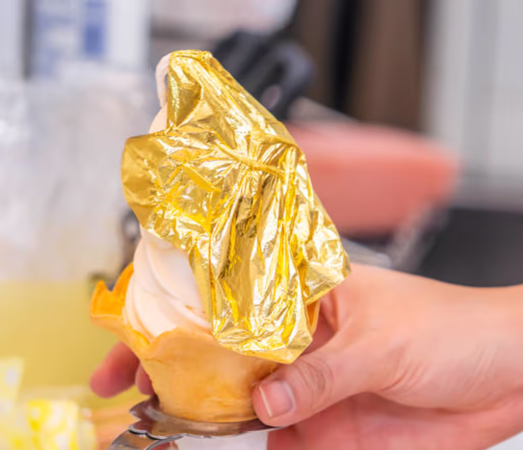 Kanazawa Private Tour - Helado con Pan de oro