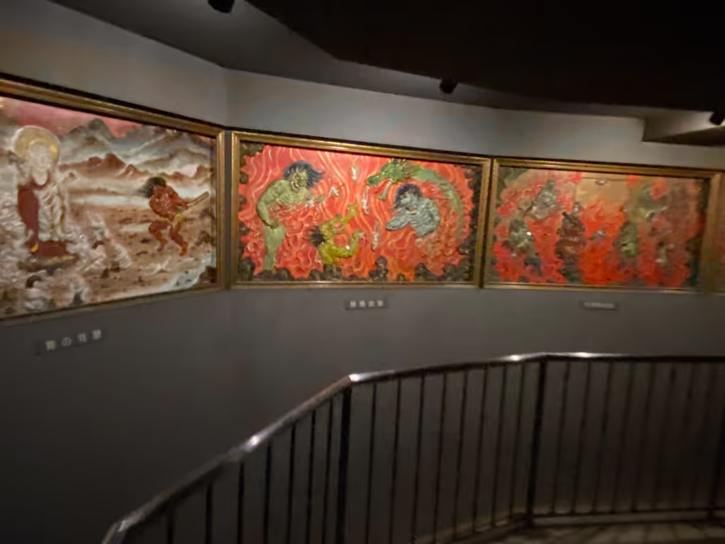 Fukuoka Private Tour - Road to heaven or hell