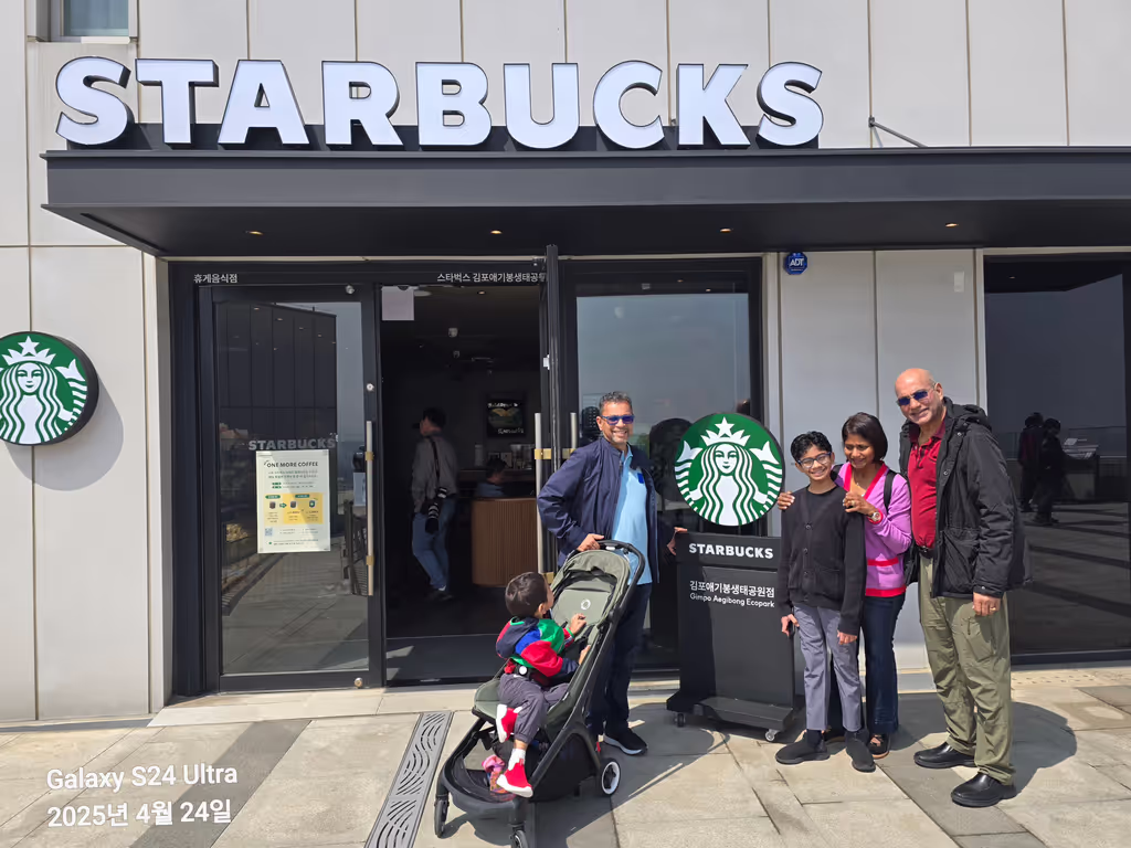 Seoul Private Tour - Aegibong Starbucks, 1.4km from the N. Korea
