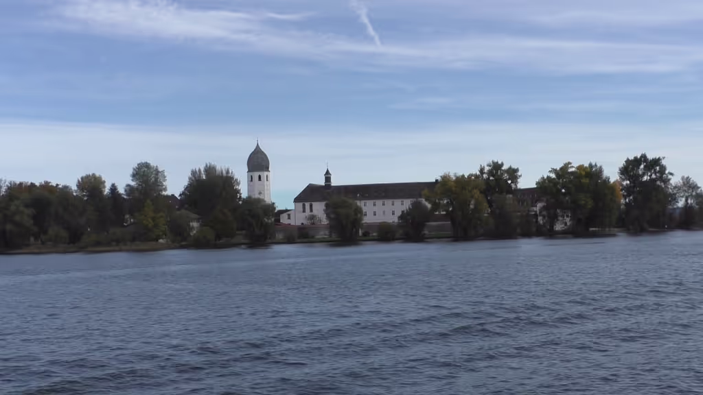 Munich Private Tour - Frauenchiemsee