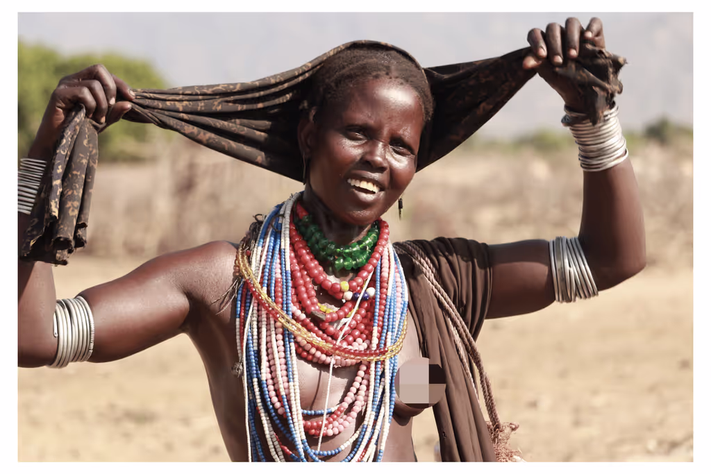 Arba Minch Private Tour - Arbore tribe woman