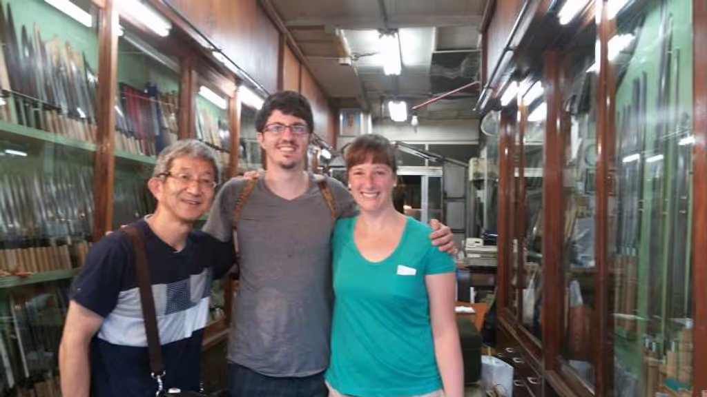 Tokyo Private Tour - With guests at Tsukiji market