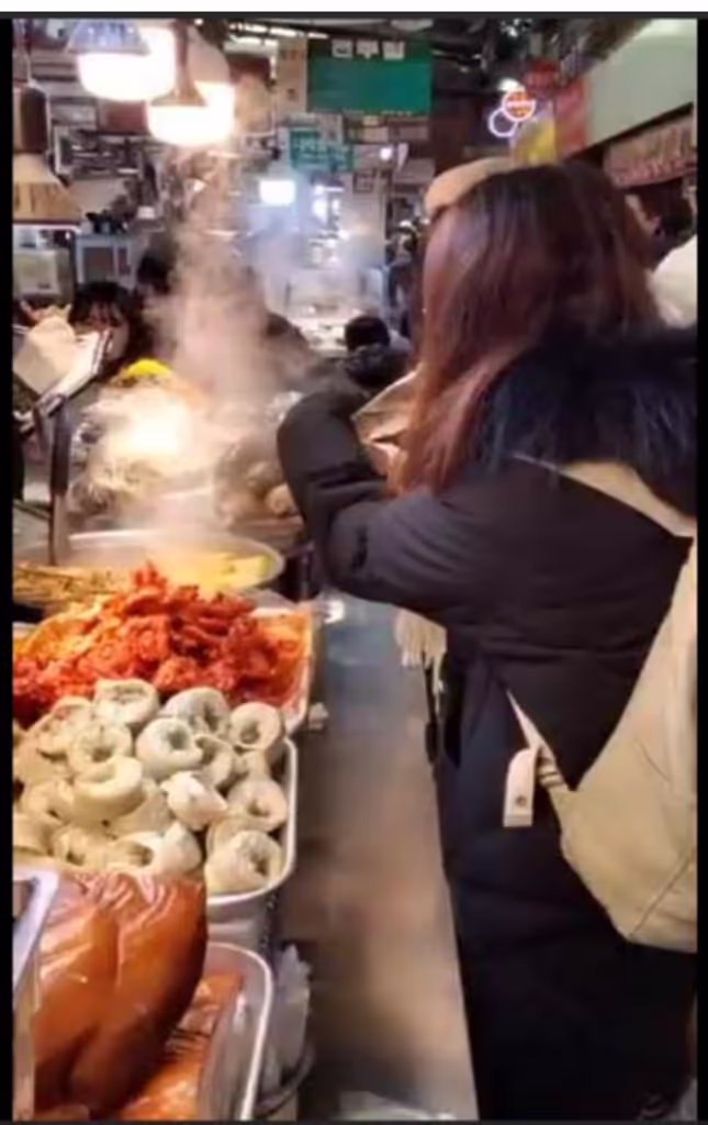 Seoul Private Tour - Gwangjang Market