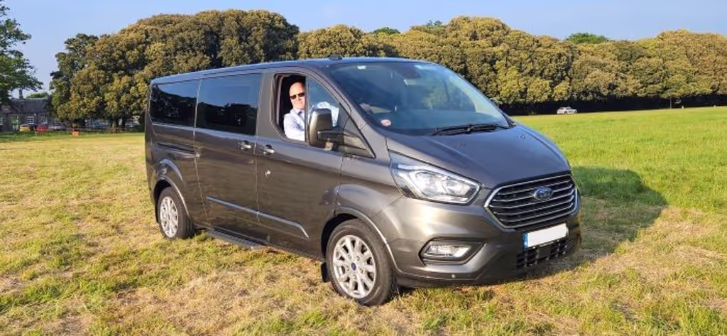 Dublin Private Tour - Luxury Transport