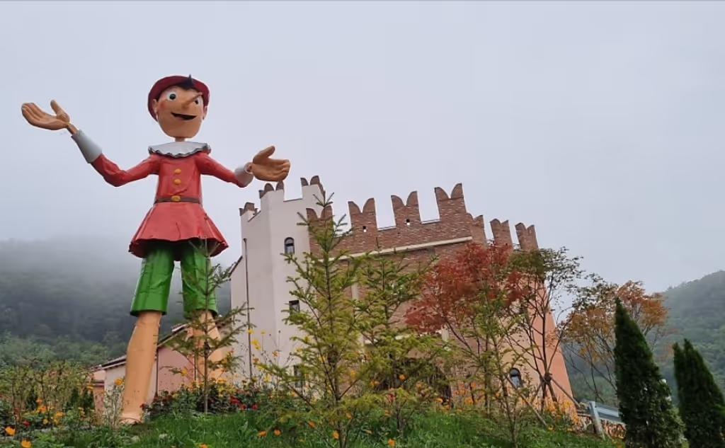 Seoul Private Tour - Italian Village