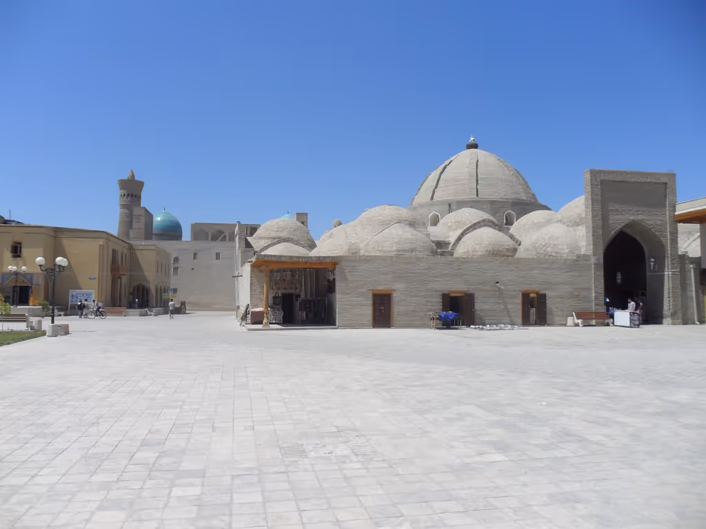 Bukhara Private Tour - Trading dome Zargaron