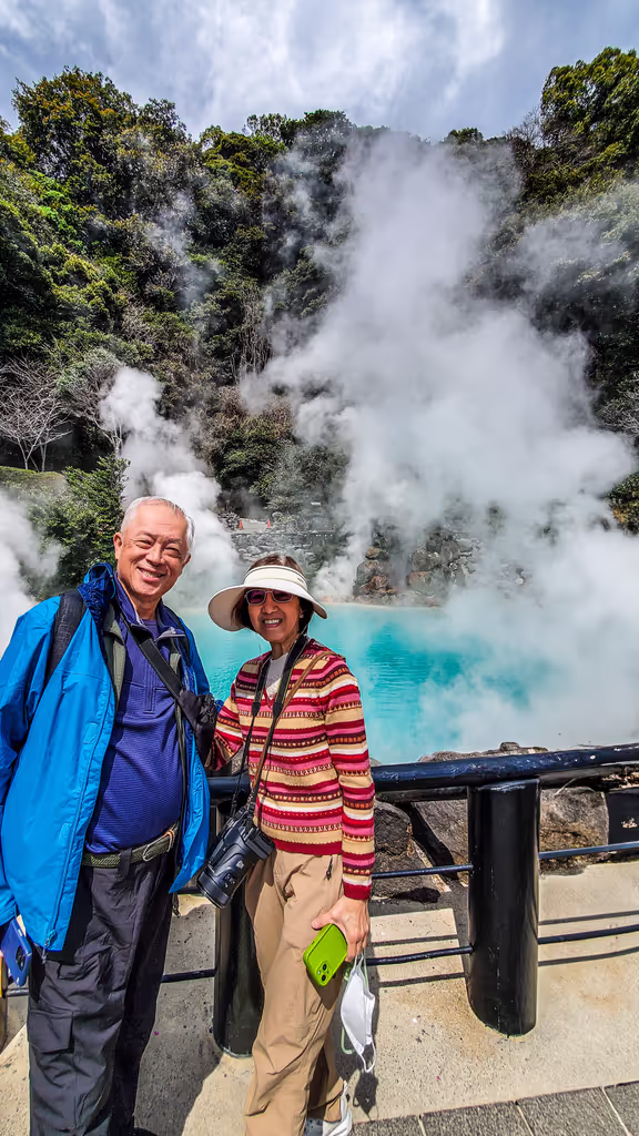 Oita Private Tour - Guests enjoying the hell