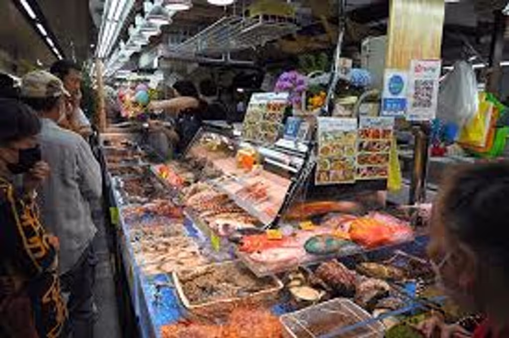 Okinawa Main Island Private Tour - Makishi Public Market