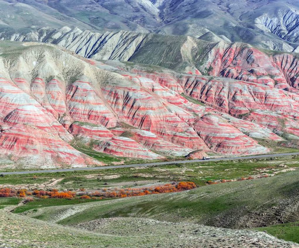 Baku Private Tour - Candy Cane Khizi Mountains