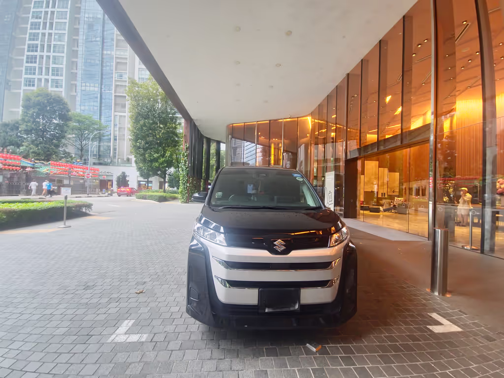 Singapore Private Tour - Ride with comfort