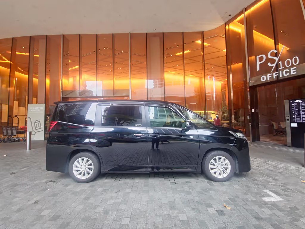 Singapore Private Tour - Ride with comfort