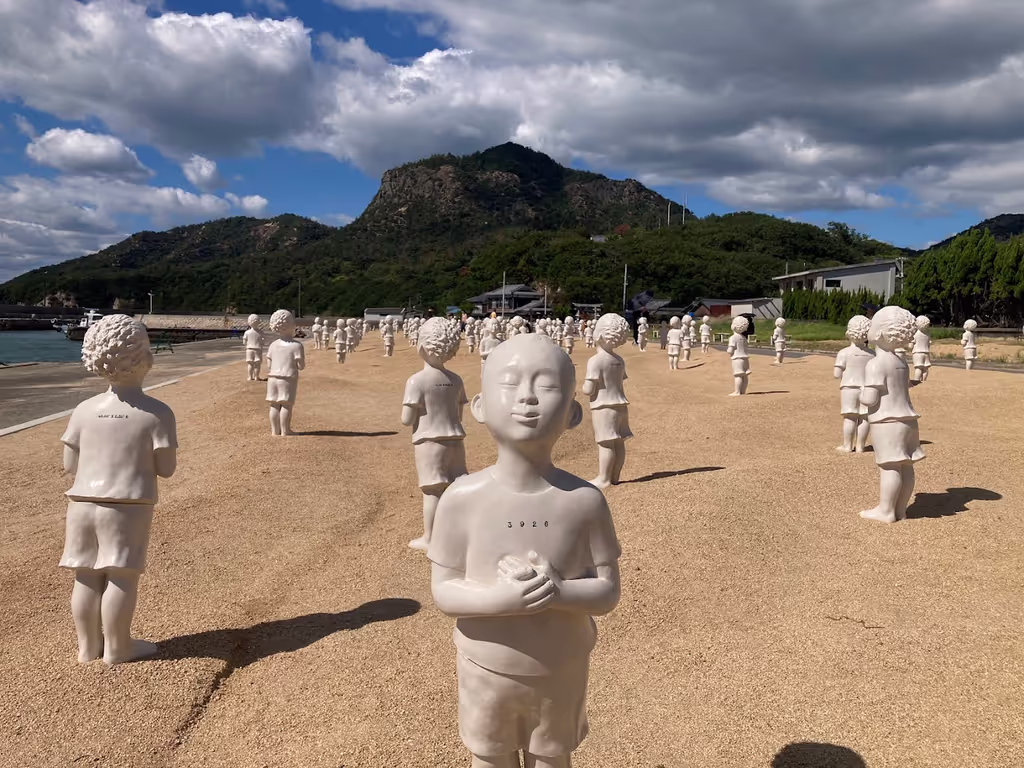 Kagawa Private Tour - Beyond the Border-Prayer