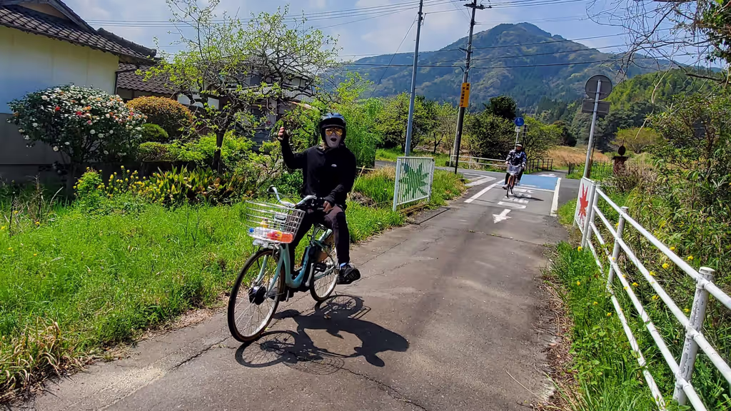 Oita Private Tour - What else more fun besides mom's bikes!