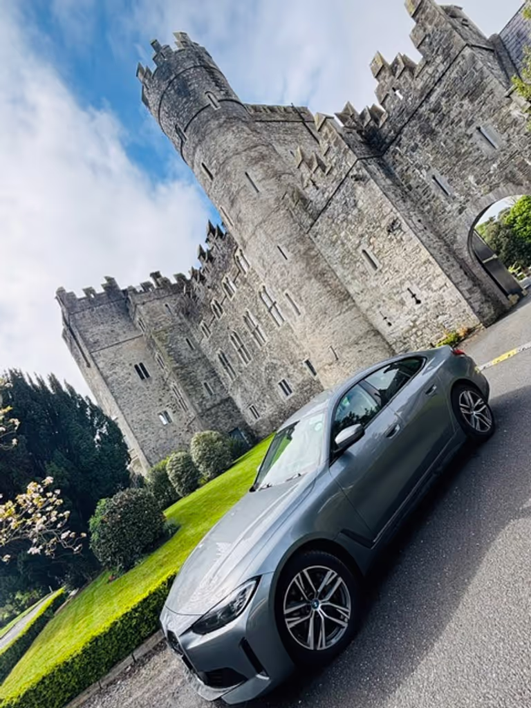 Dublin Private Tour - Tour Vehicle