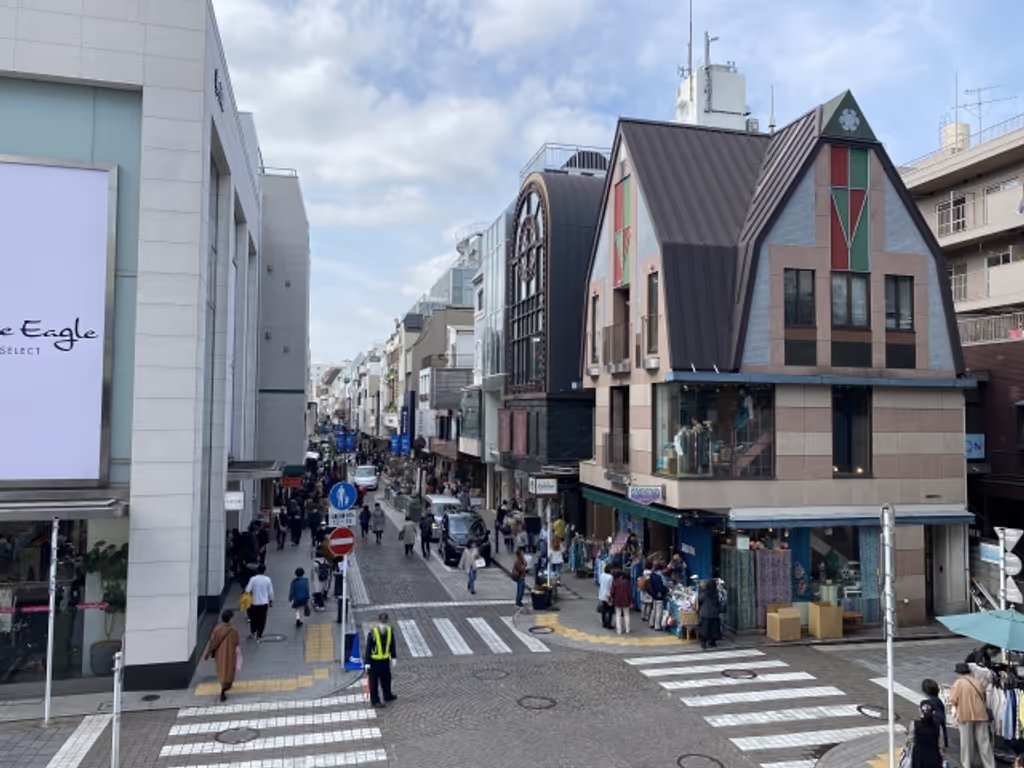 Yokohama Private Tour - Motomachi Street