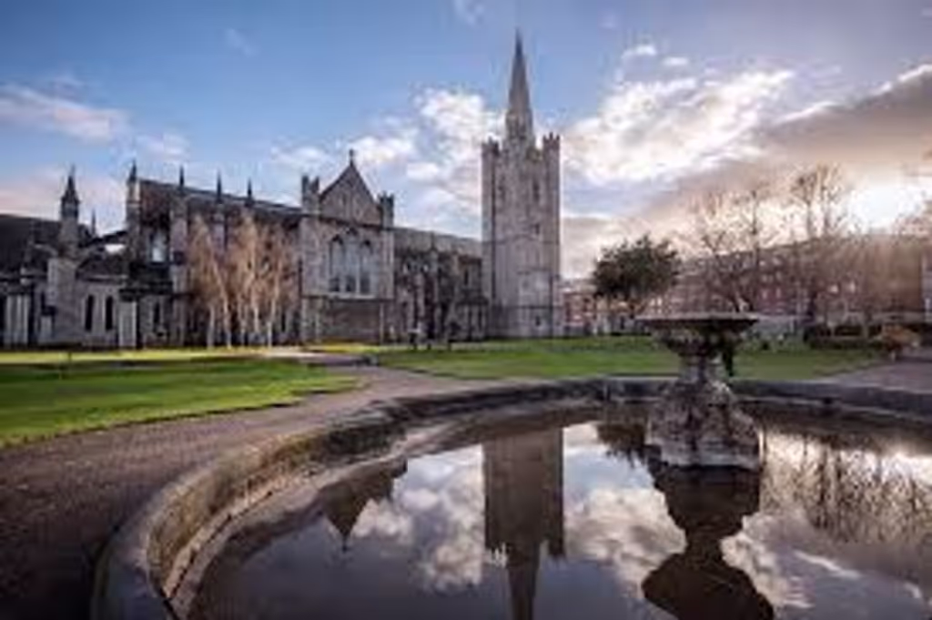 Dublin Private Tour - St. Patrick's Cathedral