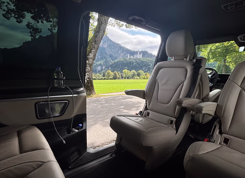 Munich Private Tour - MB V-Class