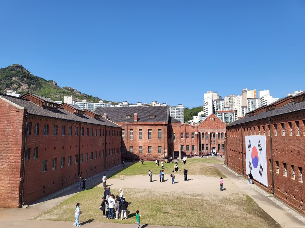 Seoul Private Tour - Seodaemun Prison History Hall