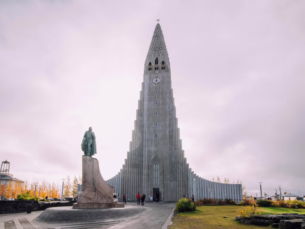 Reykjavik Private Tour - We can visit big sites...