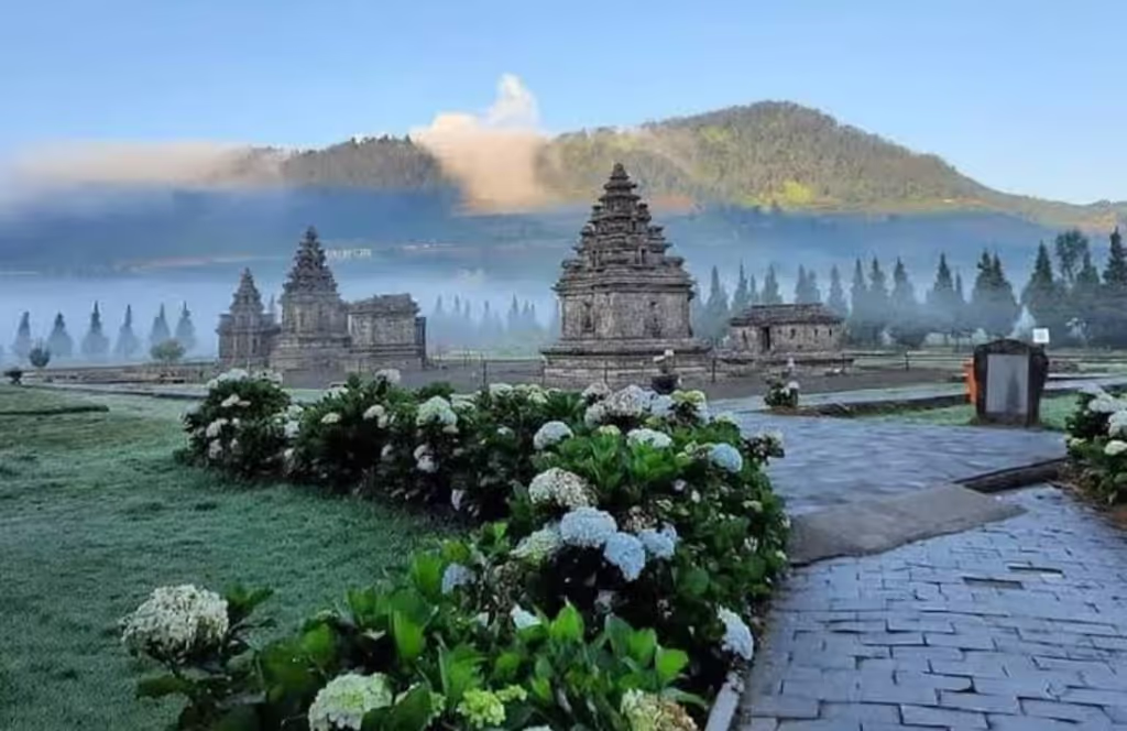 Yogyakarta Private Tour - Arjuna temple