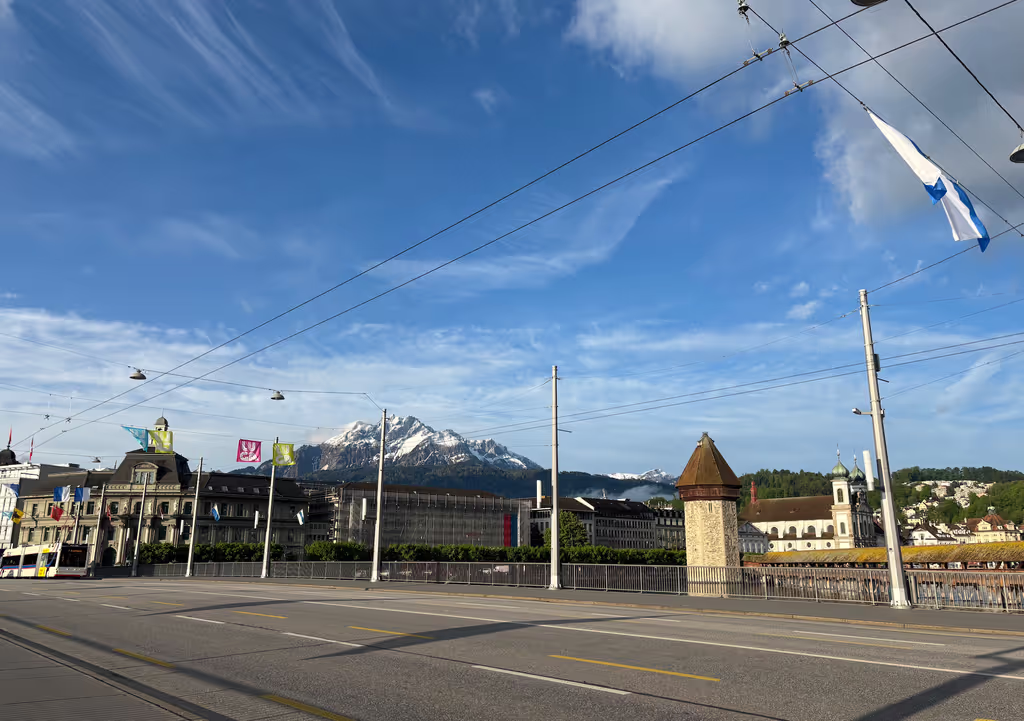Lucerne Private Tour - View of Chapel Bridge and Pilatus Mountain
